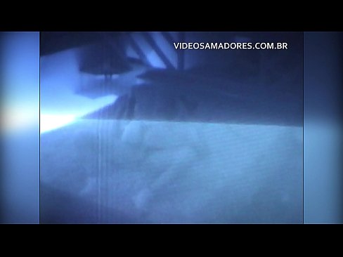 ❤️ Un mari filme sa femme en train de baiser son voisin et découvre qu'il est cocu. Porno fait maison at us